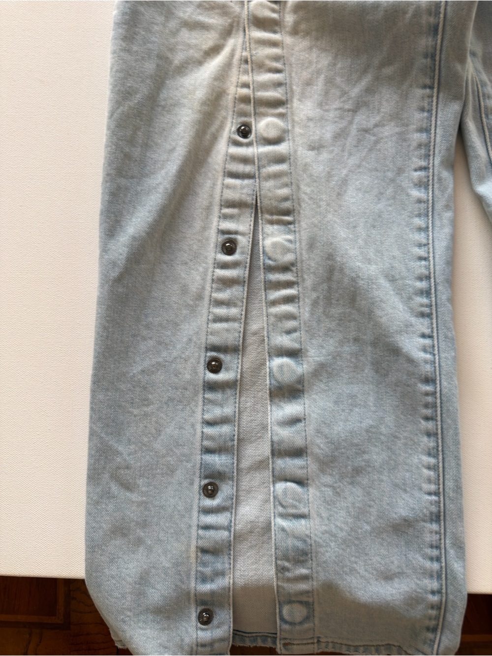 EUC Women's Lucky Brand Snap Leg Light Wash Denim Jeans Size 14/32 Unique (D2) - Picture 4 of 8